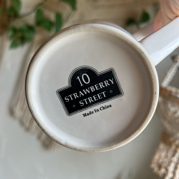 Large 10 Strawberry Street Tall Coffee Mug Cup Oversized Ceramic Tea Morning - Picture 3 of 6